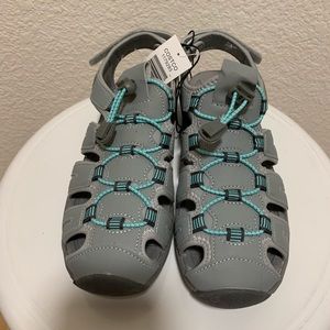 KHOMBU GREY SANDAL size 8